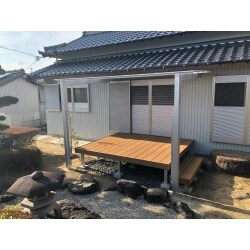 雨に濡れてた悩みが解消！！テラス屋根を取り付ました