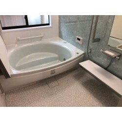 老後に備えた浴室にしました！！