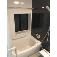 お悩み解消!シックな浴室