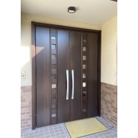 両開き玄関ドアの交換