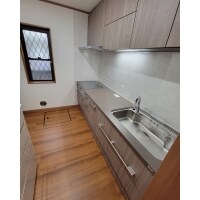 キッチン、リビング、洋室リフォーム工事