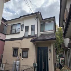 外壁のツートンがとてもいい感じにマッチしており、すごくお洒落なお家に仕上がりました。