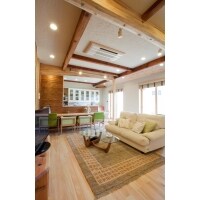 自然素材を活用した省エネ住宅