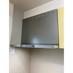 レンジフードを取り換えスッキリ