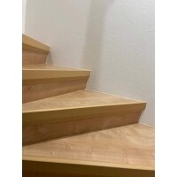 クロス、床、階段リフォームで明るい雰囲気の住み心地に