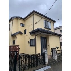 外壁塗装　コーキング工事　雨樋工事　屋根工事を施工させていただきました。
２週間にわたり、ご不便をおかけいたしましたがありがとうございました。
