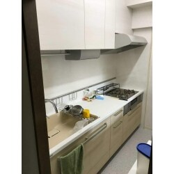 いつも1週間分のお料理を作って冷凍しているというご主人。毎日の料理がよりスムーズになるキッチンをご希望でした。趣味のパン作りにも使いやすいキッチンが良いということでした。