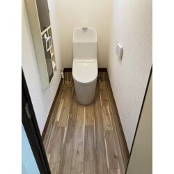 長年使用していたトイレがお洒落な空間に生まれ変わりました！