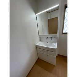 タカラスタンダード製のホーローを使用しています