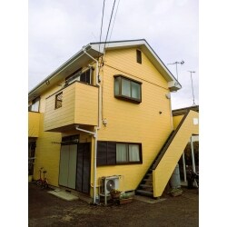 明るい外壁に塗り替えました！