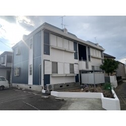 ツートンカラーにして仕上げました。