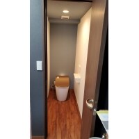 ホテルのようなモダンなトイレ空間になりました