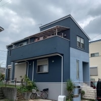 統一感のあるツートンカラーが素敵な外観