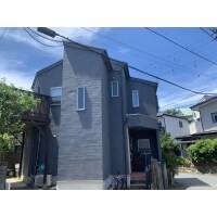 フッ素塗料を塗布し高級感のある外観へ