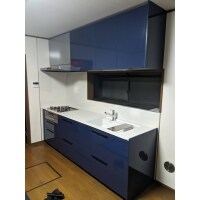 大胆にカラーチェンジしたキッチンリフォーム