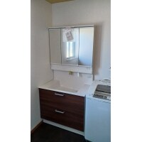 茶色で統一された水まわり空間