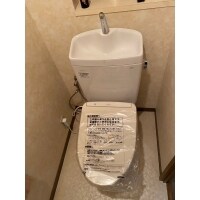 トイレ交換・クッションフロア貼替え工事