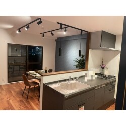 築32年の3LDKマンションを全面改装！こだわりのあるシンプルモダンなお家へと大変身しました。