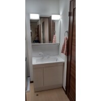 収納がたっぷり!使いやすい洗面へ