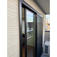 戸建て 洋室の窓サッシ カバー工法