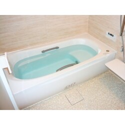 奥様のこだわりを形に!理想のシステムバスで浴室リフォーム。