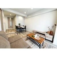 光がリビングからダイニングまで行き届く明るい空間