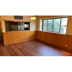 冬場の寒さを吹き飛ばすお家の味方、床暖房を取り入れ、快適なお家になりました。
