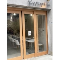 洋服屋さんから軽食屋さんへ大変身!