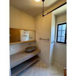 おしゃれな洗面室が完成しました。