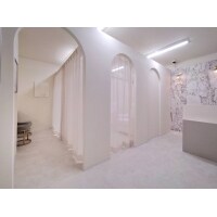 【店舗工事】ロマネスクな美容サロン