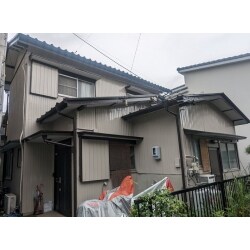 外壁：フッ素樹脂塗料　　　　　　　　　　　　