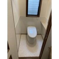 広々と快適なトイレへ