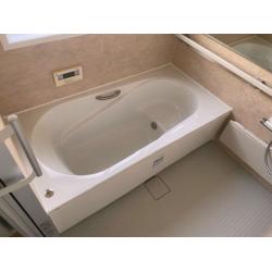 住まわれる人数も減り、生活スタイルの変化に合わせ
使いやすさ、掃除のしやすさを追求したリフォームとなりました。