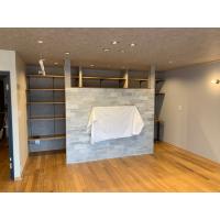 大容量のテレビ裏リビング収納