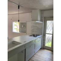 無垢の木の質感が素敵なおしゃれキッチン