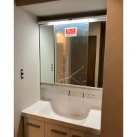 やさしい色合いの洗面台