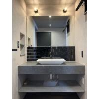 まるでホテルのような洗練された洗面エリア