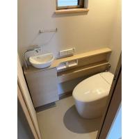 スッキリとして使い勝手抜群のトイレ