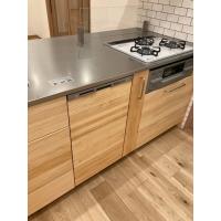 ステンレス×木の風合いが素敵な無垢の木キッチン