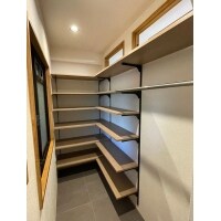 可動棚で使い勝手バツグンのSIC