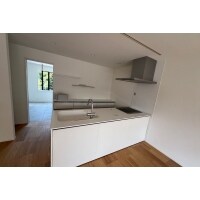 掃除負担軽減!フラットタイプのキッチン