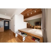 収納力抜群!小上がり+ロフト