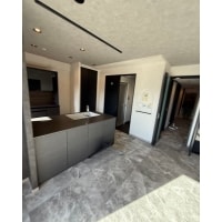 ホテルライク空間と調和するキッチン