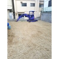 不要になった空き家を解体し、更地へ