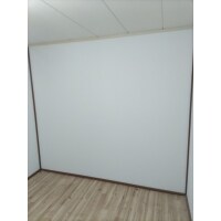 部屋の壁紙を綺麗に張替え