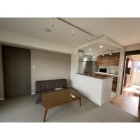 間仕切り壁を撤去し、光が差し込むキッチンに