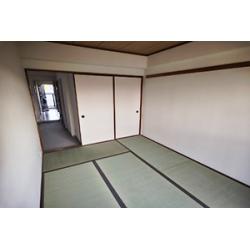 マンション6畳和室の壁クロス張替えと畳新調・表替え