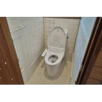 介護リフォームで玄関手すり取付けと和式から洋式トイレへ