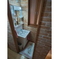 戸建住宅の2階収納に洗面化粧台を新設リフォーム