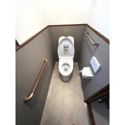 落ち着いた雰囲気のトイレ空間に！